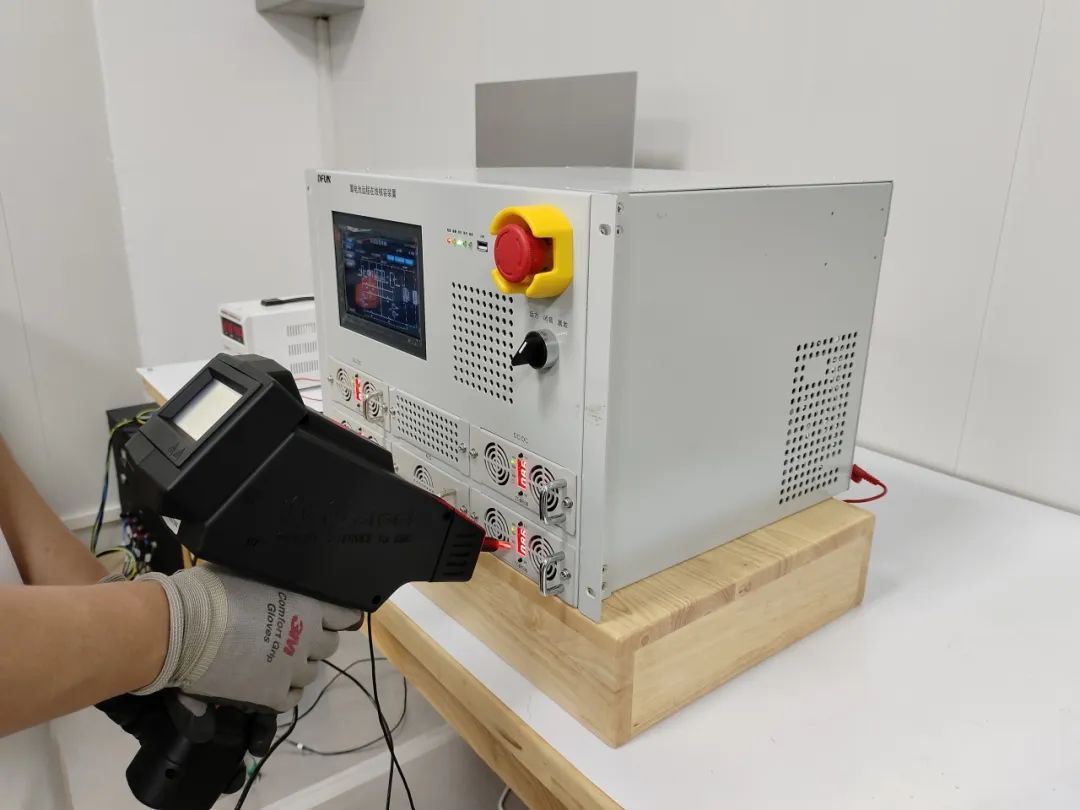 48V Battery Bank Online Remote Capacity Testing Solution Master Device Dispositif principal de solution de test de capacité à distance en ligne de banque de batterie 48V