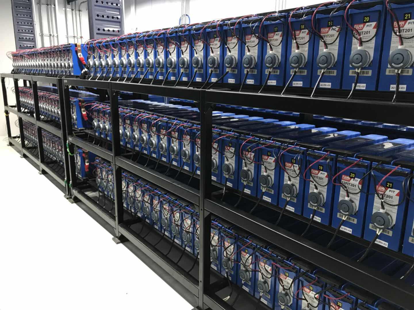 Pourquoi les syst&egrave;mes de surveillance des batteries sont d'une importance cruciale